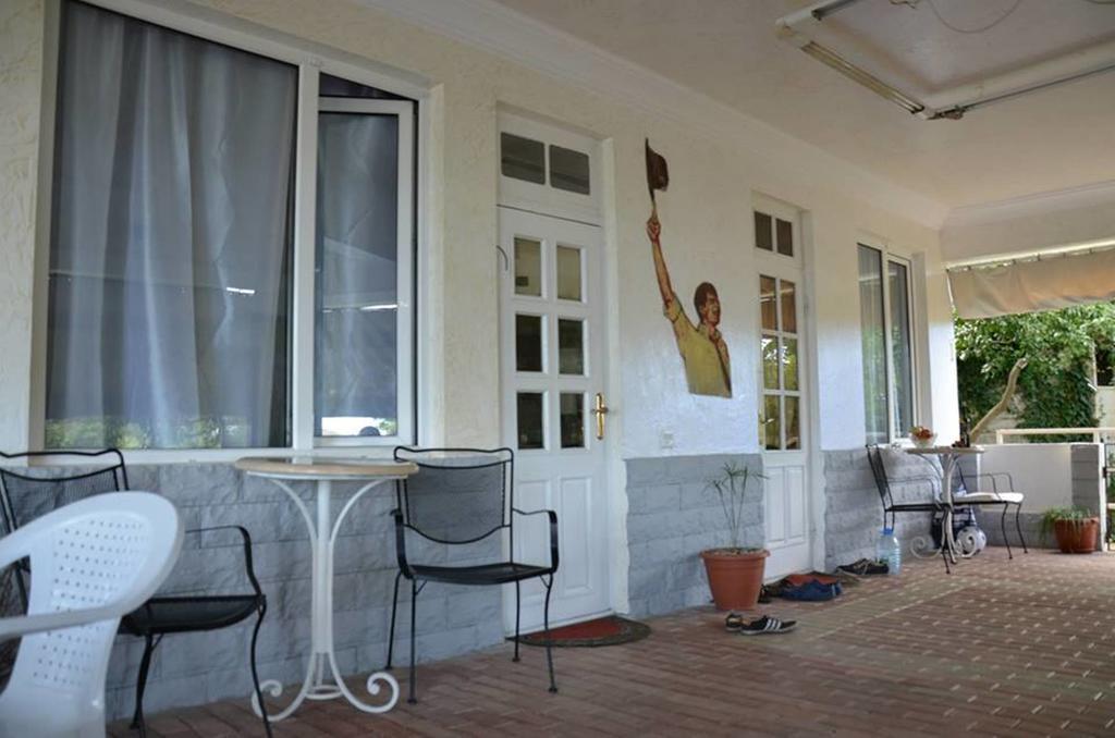 Tj Guest House 马钦加里 外观 照片
