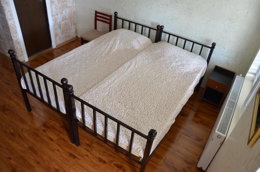 Tj Guest House 马钦加里 外观 照片