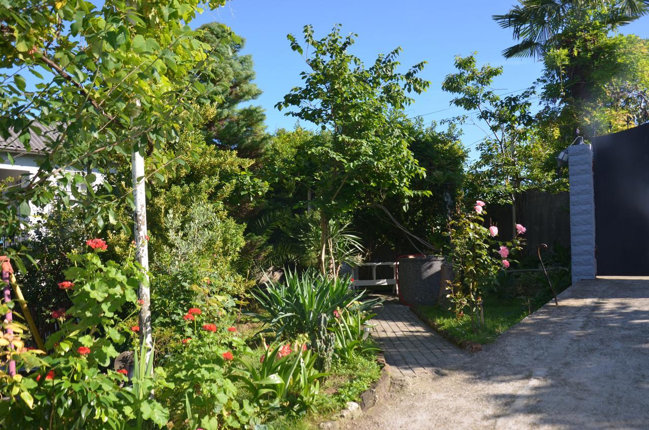 Tj Guest House 马钦加里 外观 照片